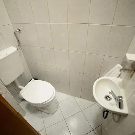 Nur アパート Bihać